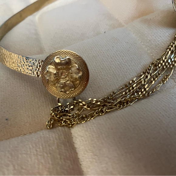 Vintage choker style necklace. - Picture 2 of 5